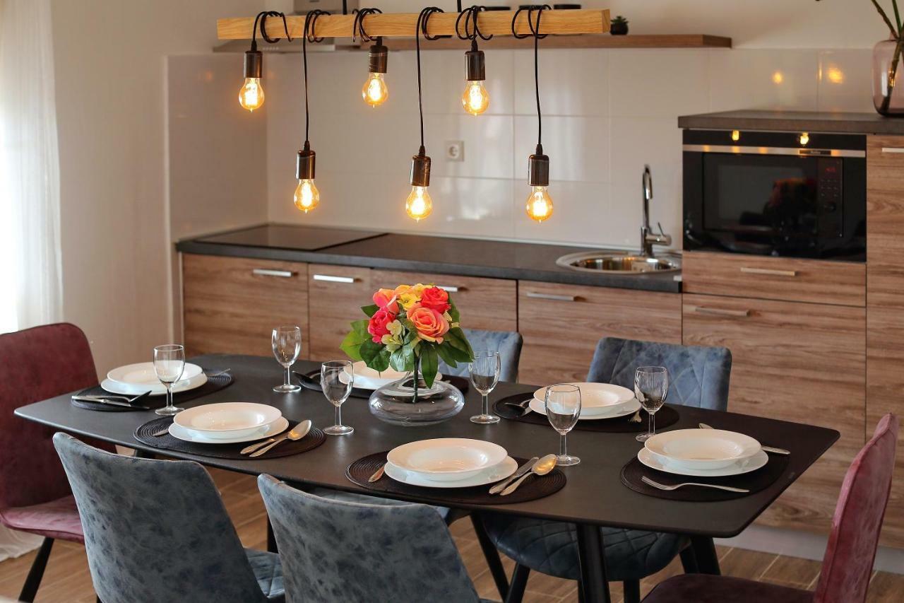 Sara Apartment Бибине Екстериор снимка